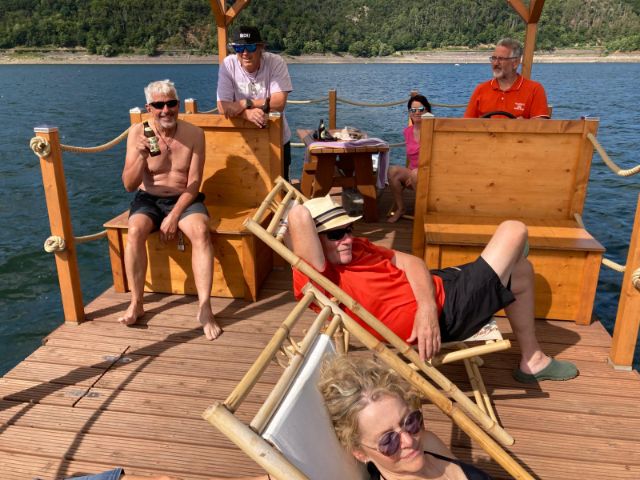Edersee-Erkundung mit dem Hausboot