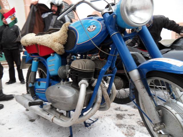 Nur ein Klick zurück zur Bildübersicht !