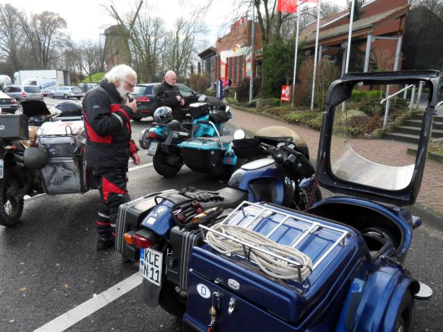 Nur ein Klick zurück zur Bildübersicht !