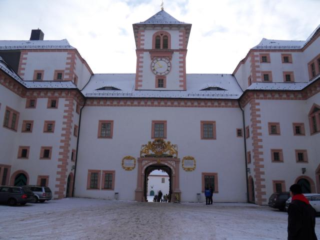 Nur ein Klick zurück zur Bildübersicht !