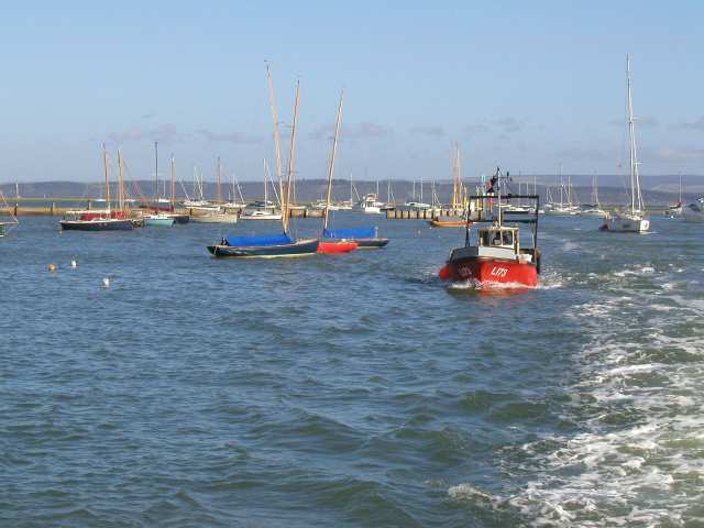 Nur ein Klick zurück zur Bildübersicht !