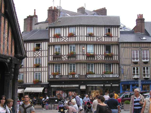 Nur ein Klick zurück zur Bildübersicht !