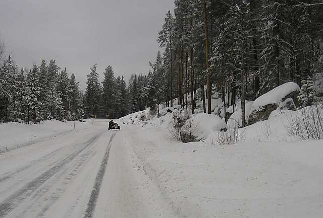 6% ige Steigung in einer Kehre wird zum Verhängnis