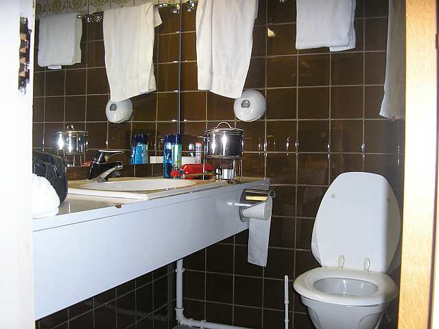 Tee-Zubereitung im Bad