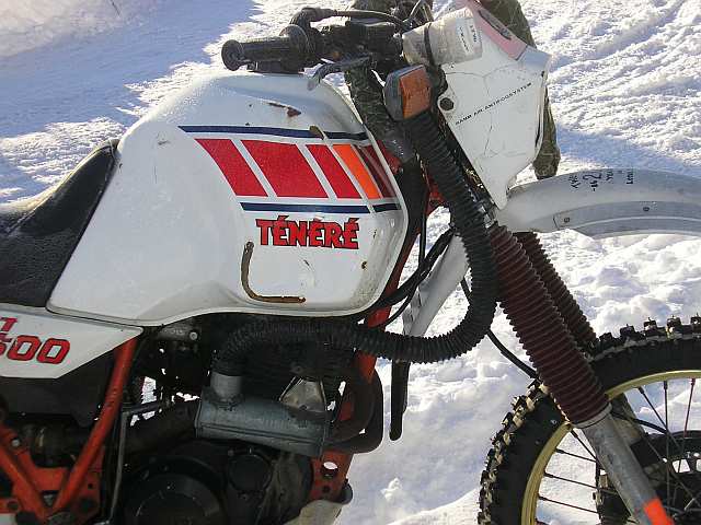 Wärmetauscher auf XT600-Krümmer zur Helmbeheizung