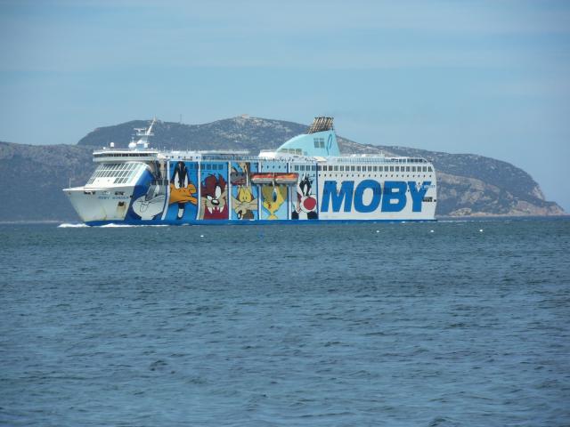 Moby-Fhre kurz vor Olbia