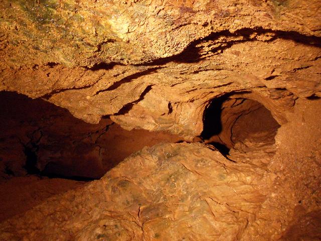 In der Laichinger Tiefenhöhle