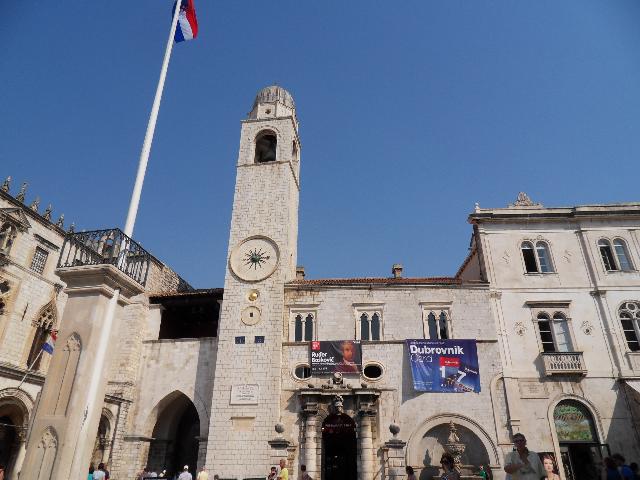 städtischer Glockenturm  in der Altstadt von Dubrovnik