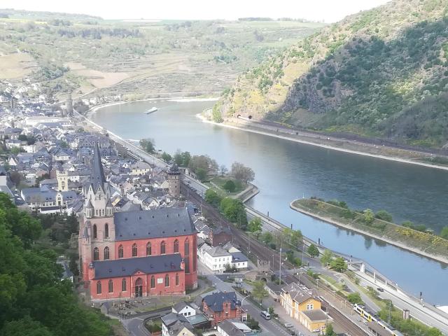 Blick auf die Liebfrauenkirche im Mittelrheintal