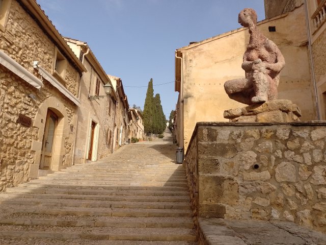 365 Stufen und mehr in Pollence