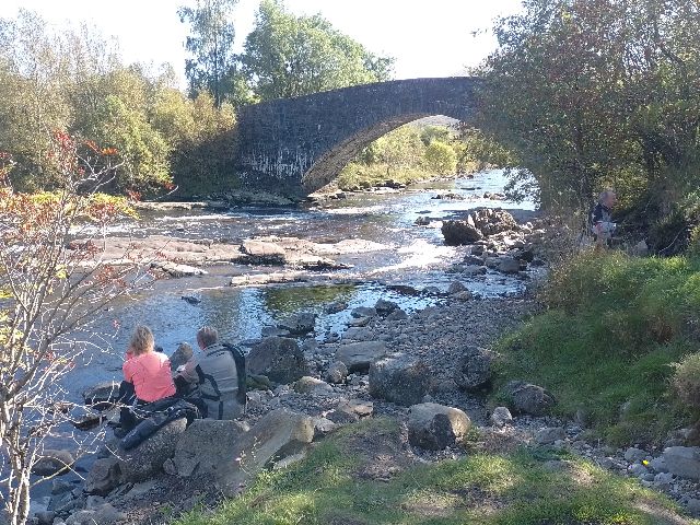 Pause an der Bridge of Orchy