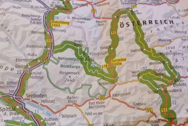 Blick auf die Nockalmstraße