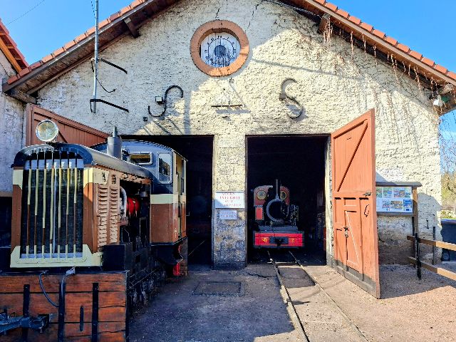 in Abreschviller am Bahnhof der Waldbahn