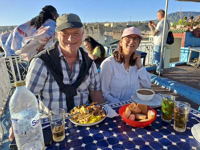 Zusammen mit Moni und Reini über den Dächern von Fes