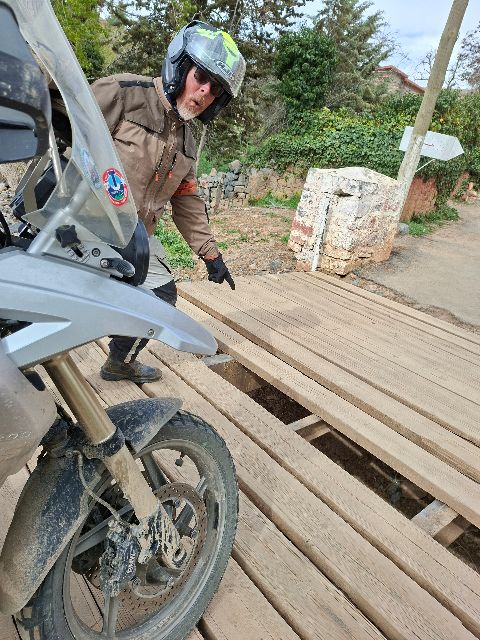 Da fahren wir besser nicht drüber!