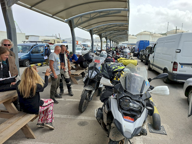 Warten und erzählen