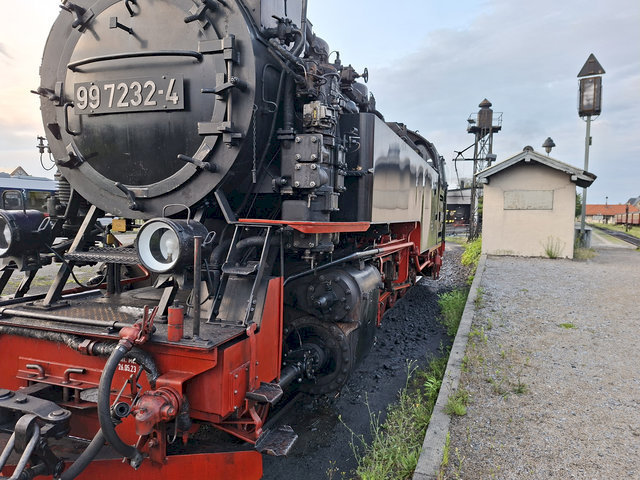am Lokschuppen der Harzer Schmalspurbahnen