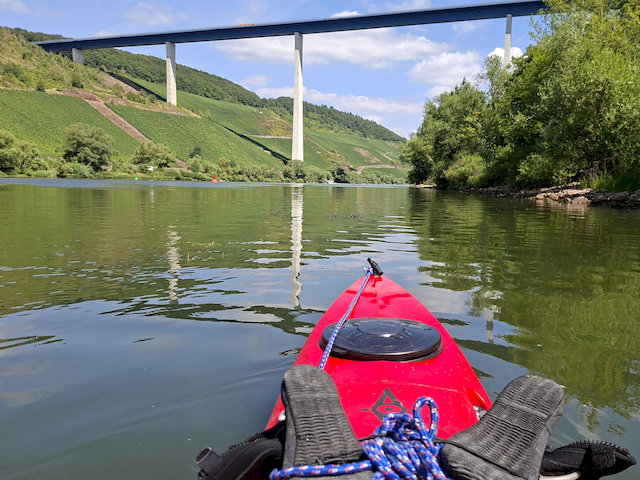 Hochmoselbrücke hinter Rachtig