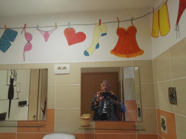 das Gemeinschaftsbad im Hotel Mama Minka