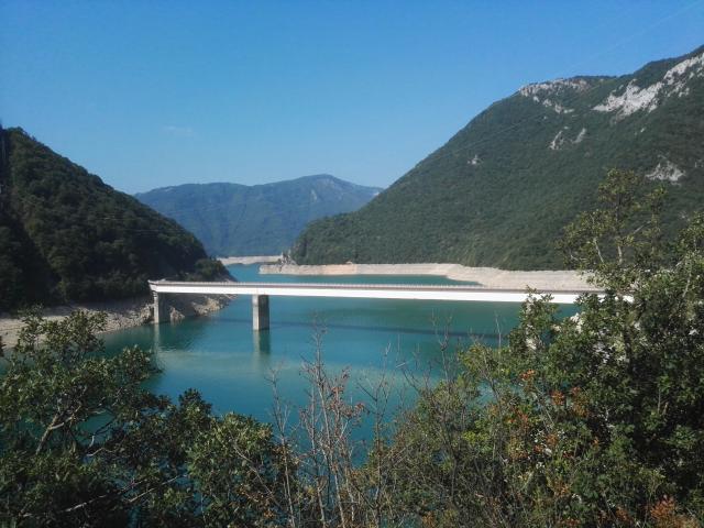 am Piva-Stausee
