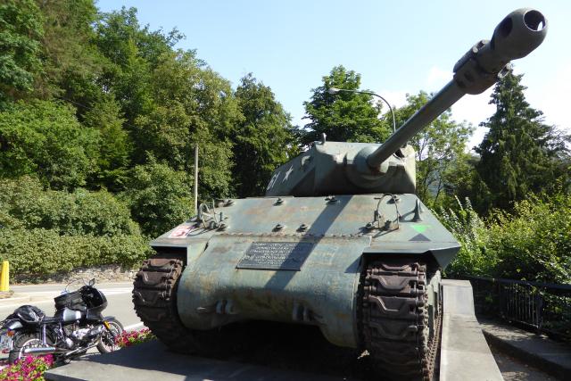 Panzer in La Roche-en-Ardenne