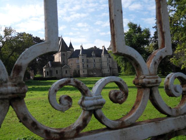 Schloss in Bresse-sur-Grosne