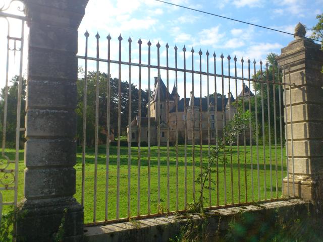 Schloss in Bresse-sur-Grosne