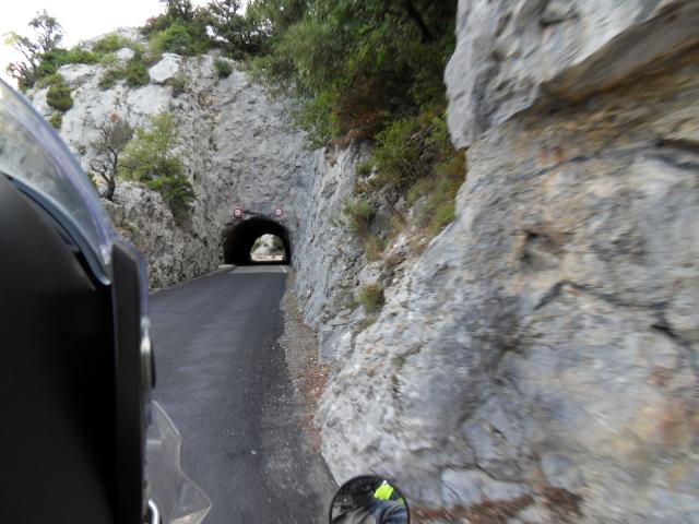 Tunnel in der Galamus-Schlucht