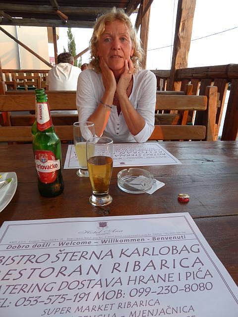 im Restaurant in Ribarica
