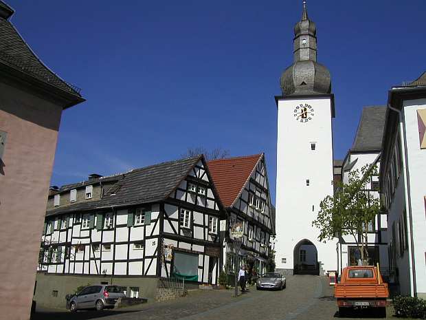 in Warburg