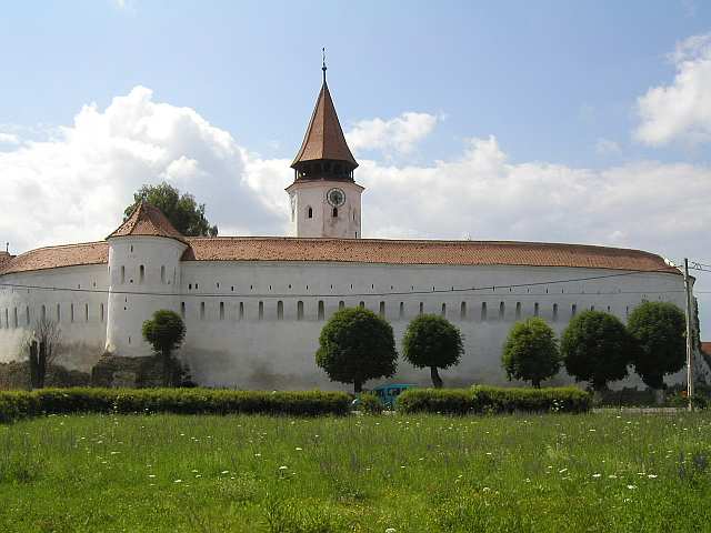 Tartlauer Kirchenburg von außen