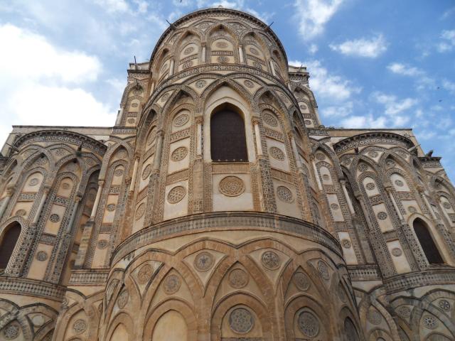 Rckseite des Dom in Monreale