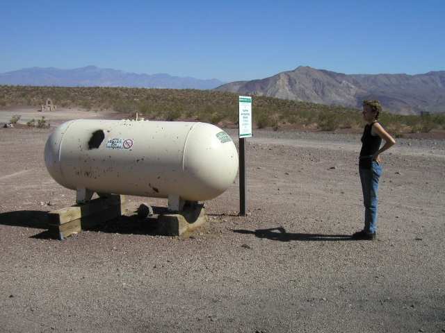 Kühlwassertank im Death Valley